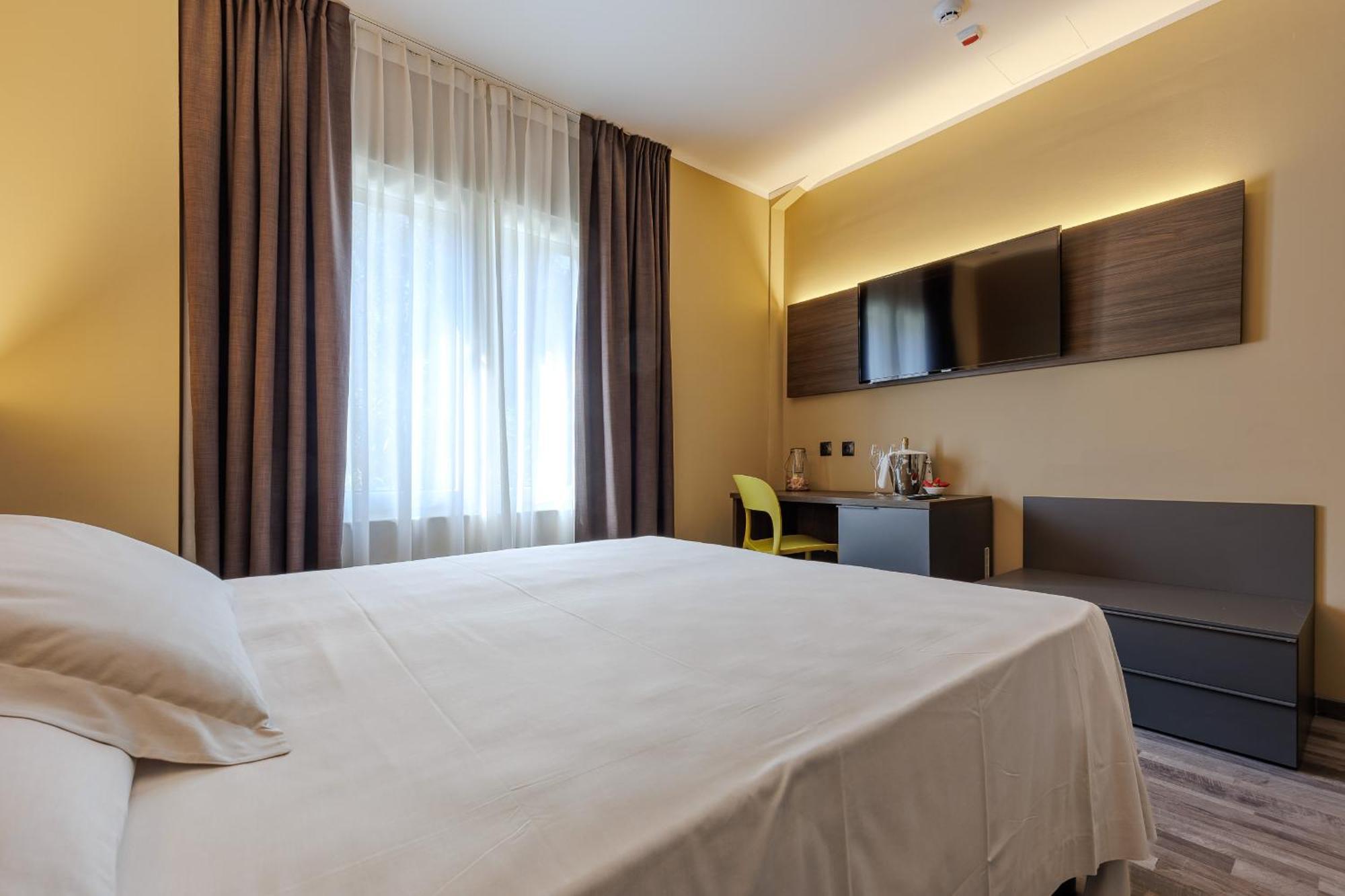 Hotel San Marco Bardolino Exterior photo